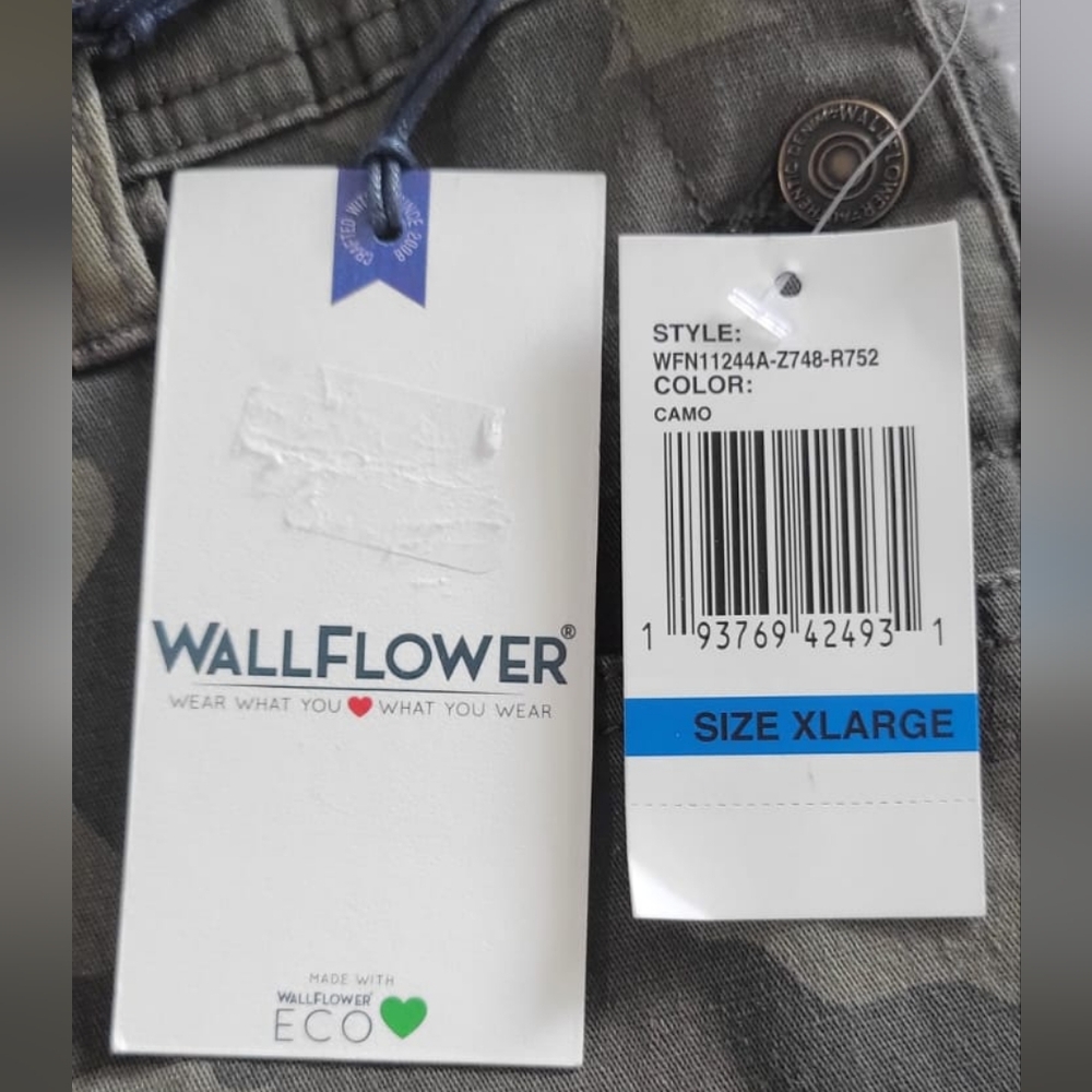 wallflower Jumpsuits Juniors style wfn11244-z748-r752 color camo Size XL 8.5 - Picture 9 of 10